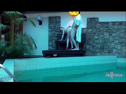 ❤️ Šéf pozve slúžku k bazénu, ale neodolala horúcemu ❤️❌ Porno video na porno sk.tusar.top ❌️❤